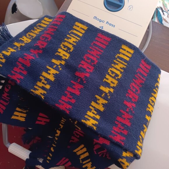 Vintage 80's Scarf Hungry-Man T.V. Dinner Advertising Logo Knit Fringe 50" 50x8 - Picture 4 of 4